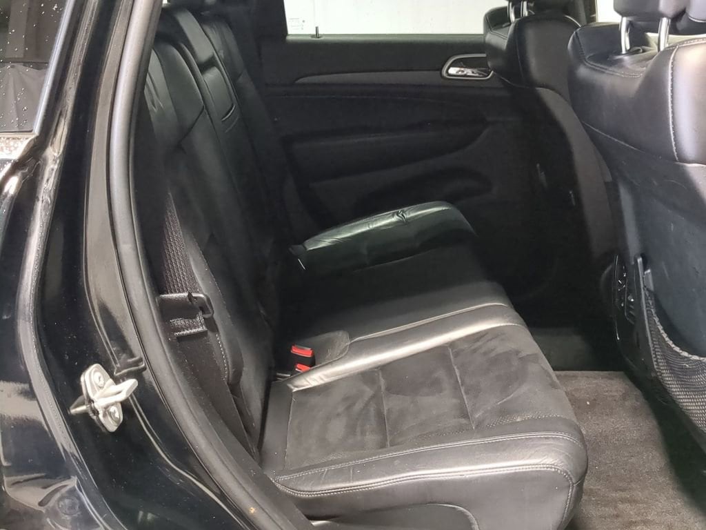 Thumbnail: 2018 Jeep Grand Cherokee - 24