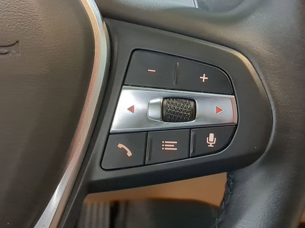 Thumbnail: 2024 BMW 3 Series - 41