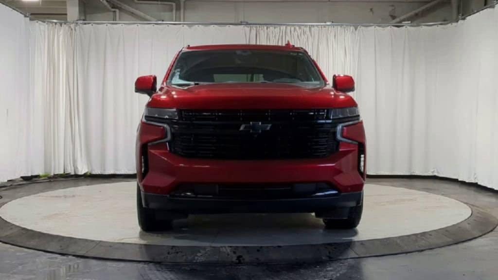 Thumbnail: 2023 Chevrolet Tahoe - 3