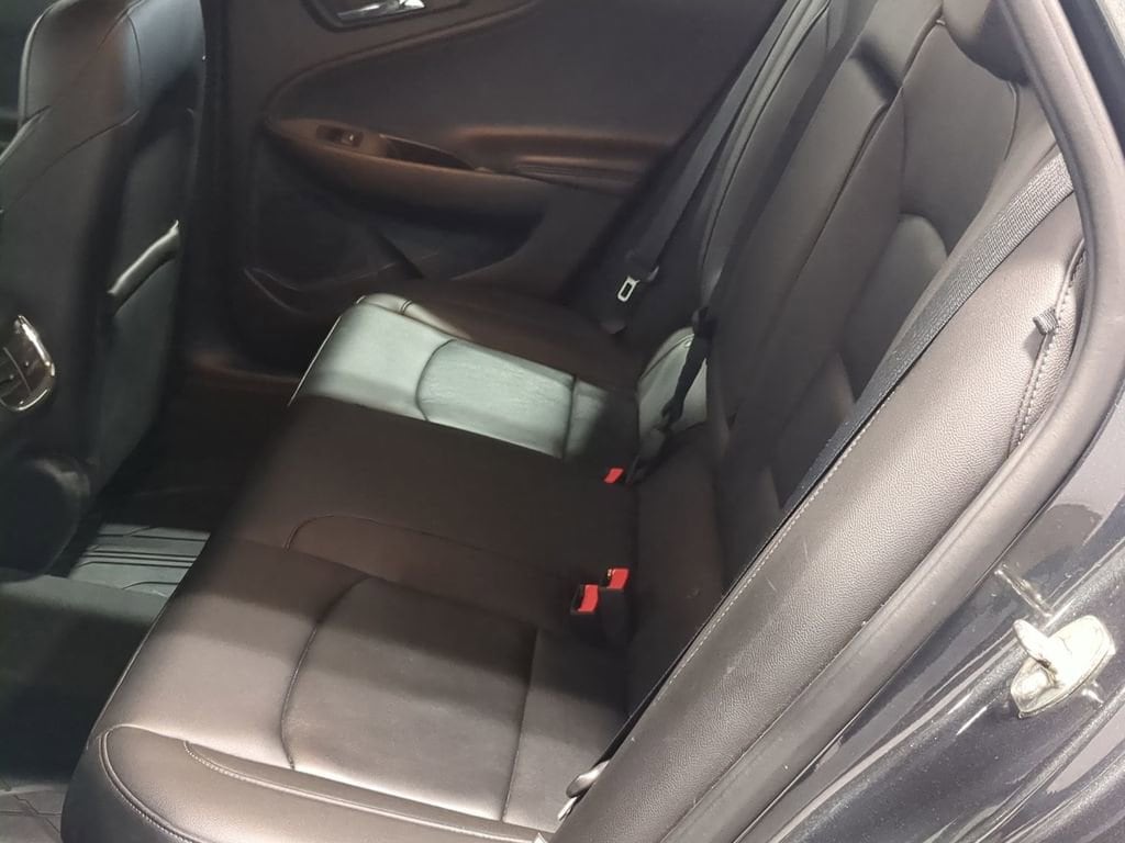 Thumbnail: 2018 Chevrolet Malibu - 23