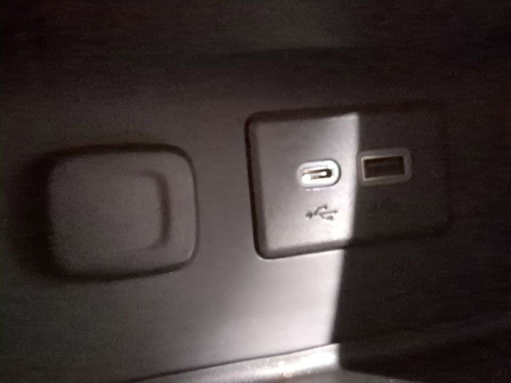 Thumbnail: 2023 GMC Acadia - 44