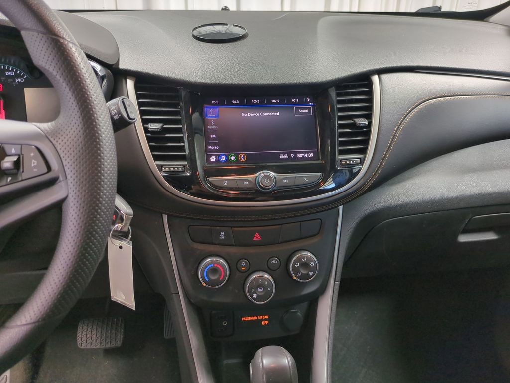2020 Chevrolet Trax LS 29
