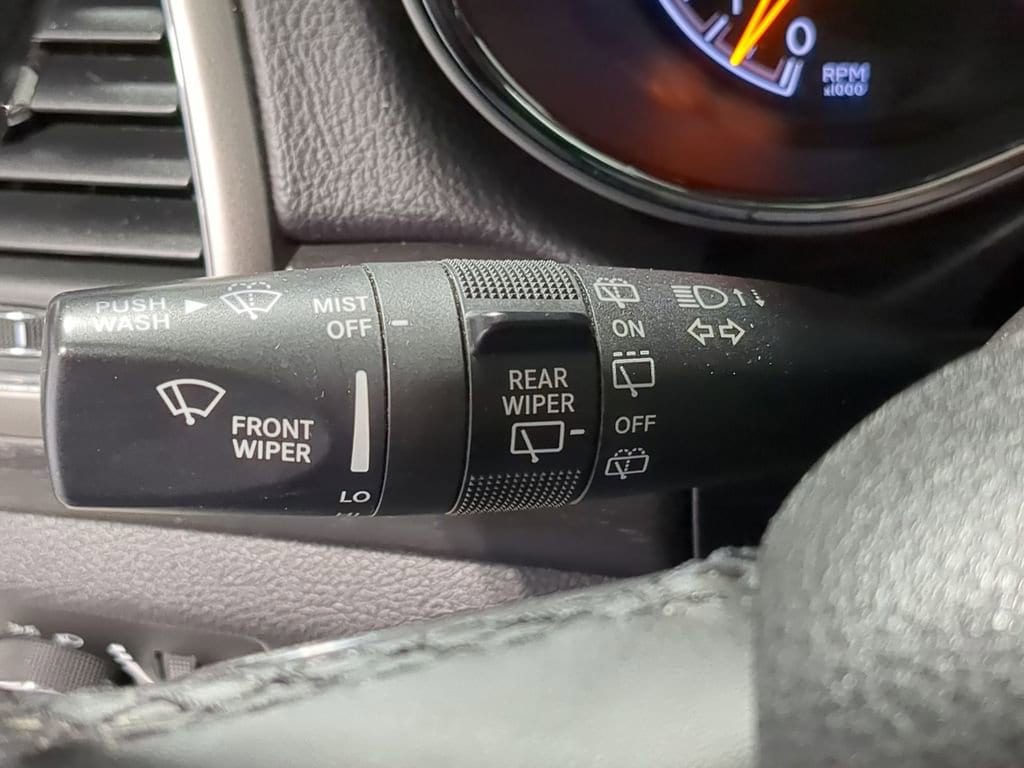 Thumbnail: 2018 Jeep Grand Cherokee - 31