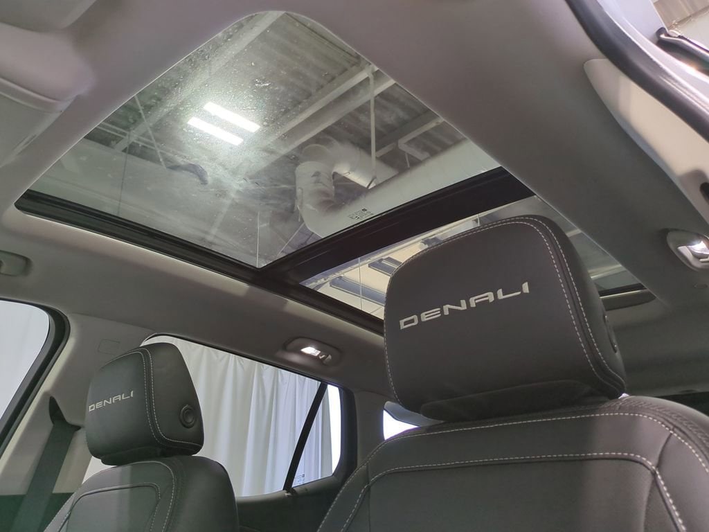Thumbnail: 2022 GMC Terrain - 17
