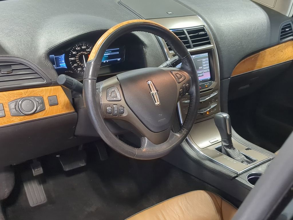 Thumbnail: 2015 Lincoln MKX - 11
