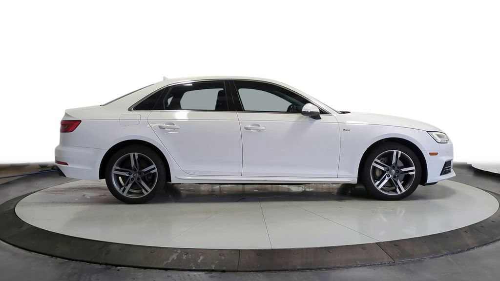 2017 Audi A4 Premium 11