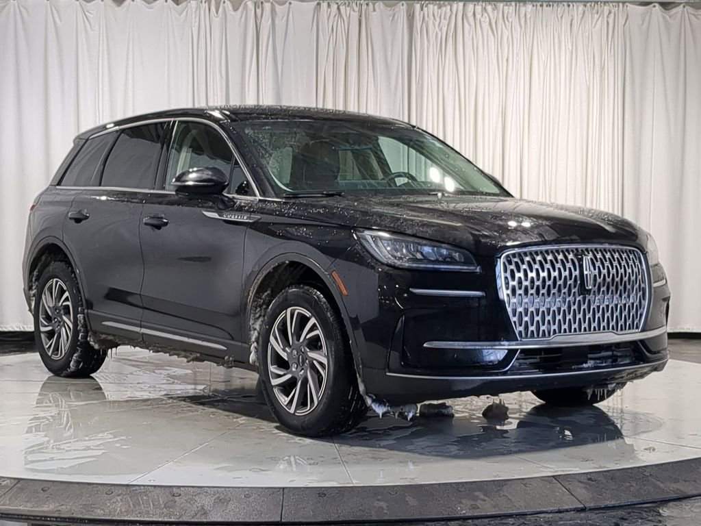 Thumbnail: 2023 Lincoln Corsair - 20