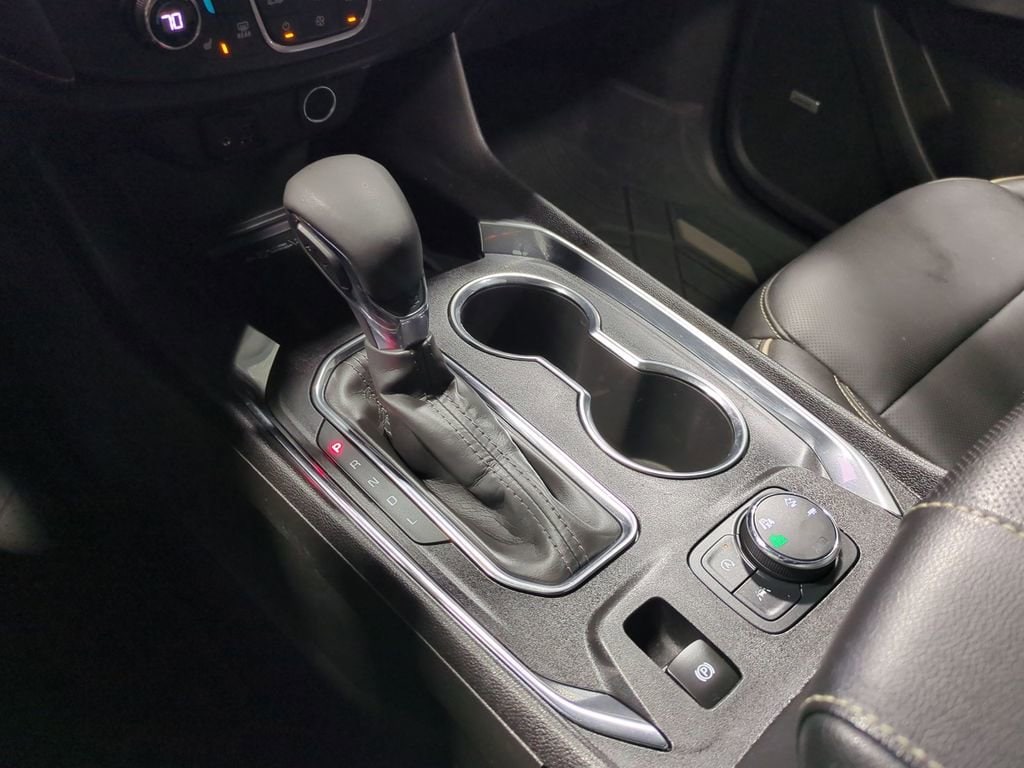 Thumbnail: 2023 Chevrolet Traverse - 32