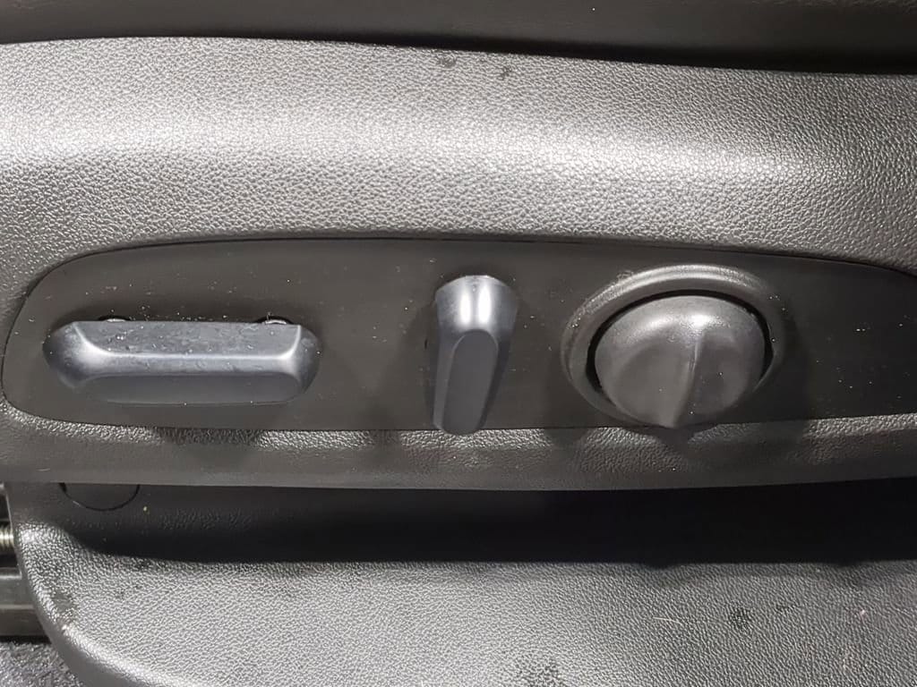 Thumbnail: 2020 GMC Terrain - 30