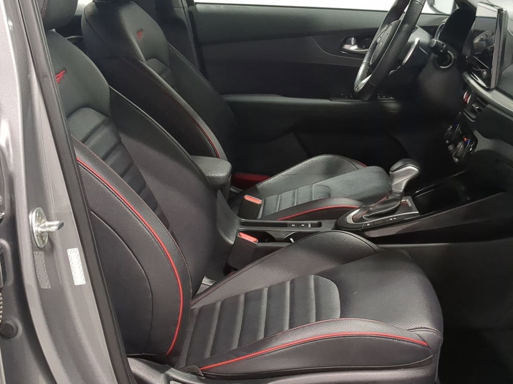 Thumbnail: 2023 Kia Forte - 37