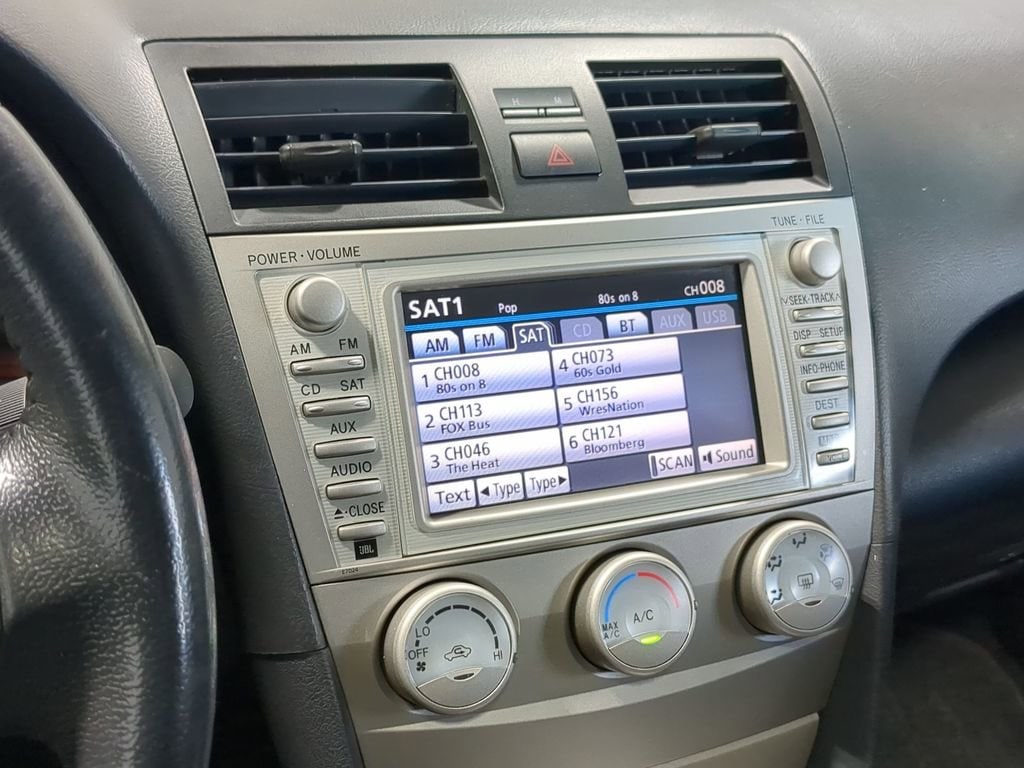 Thumbnail: 2011 Toyota Camry - 41