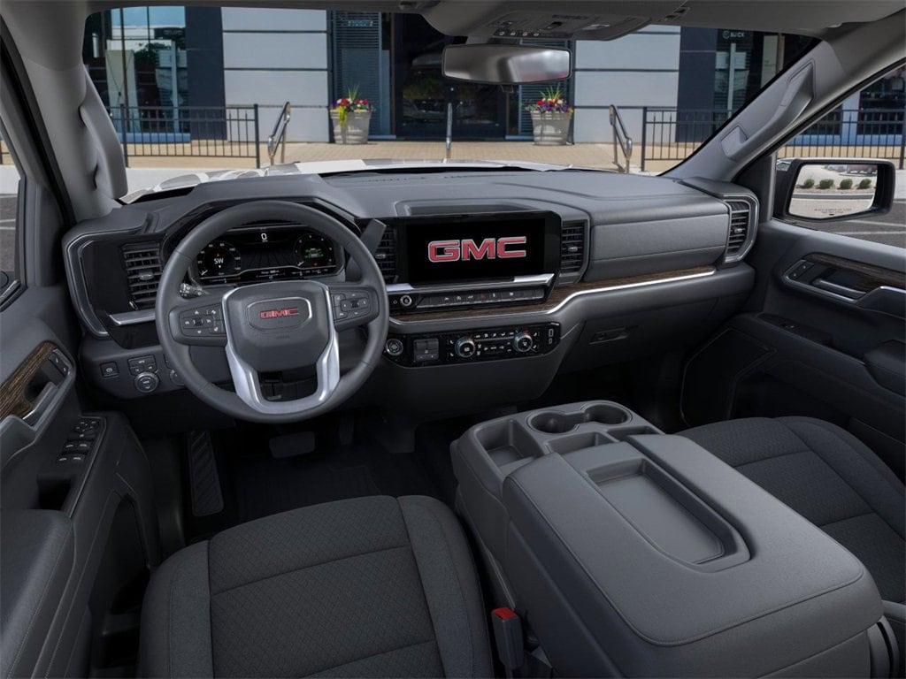 2024 GMC Sierra 1500 SLE 15