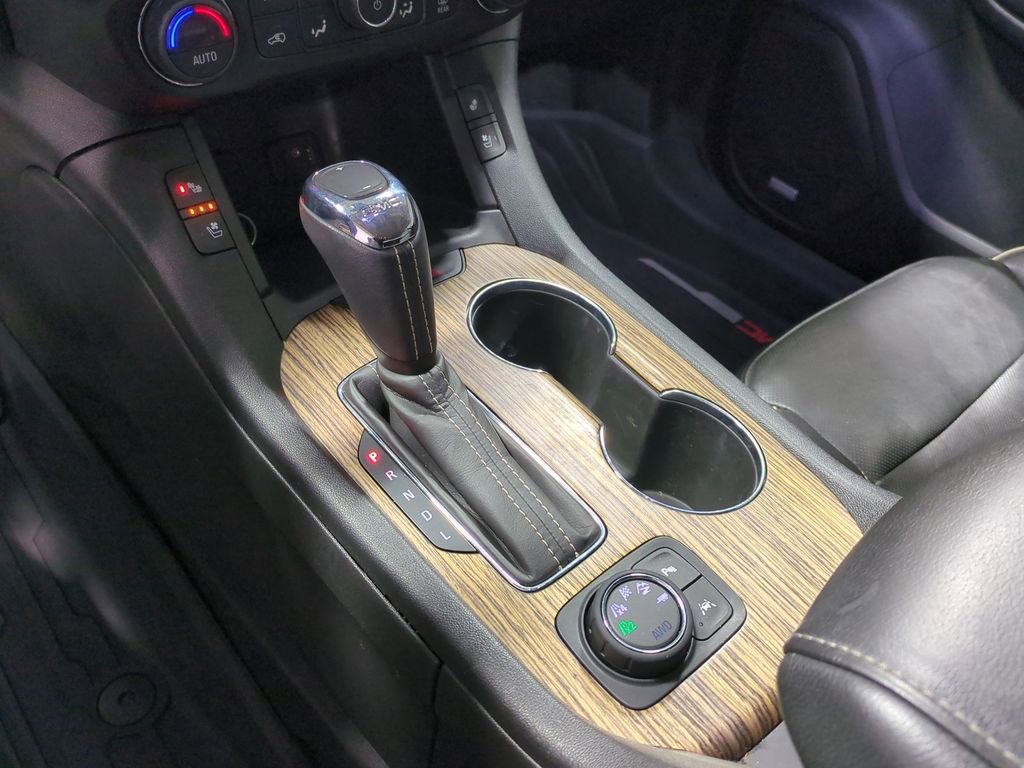 Thumbnail: 2019 GMC Acadia - 32