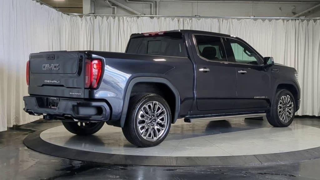 Thumbnail: 2023 GMC Sierra 1500 - 10