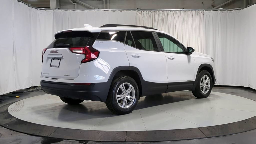 Thumbnail: 2022 GMC Terrain - 10