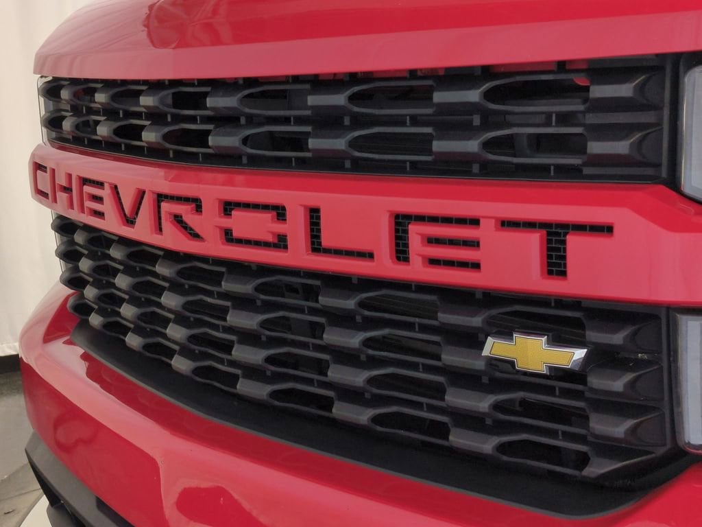 Thumbnail: 2021 Chevrolet Silverado 1500 - 15