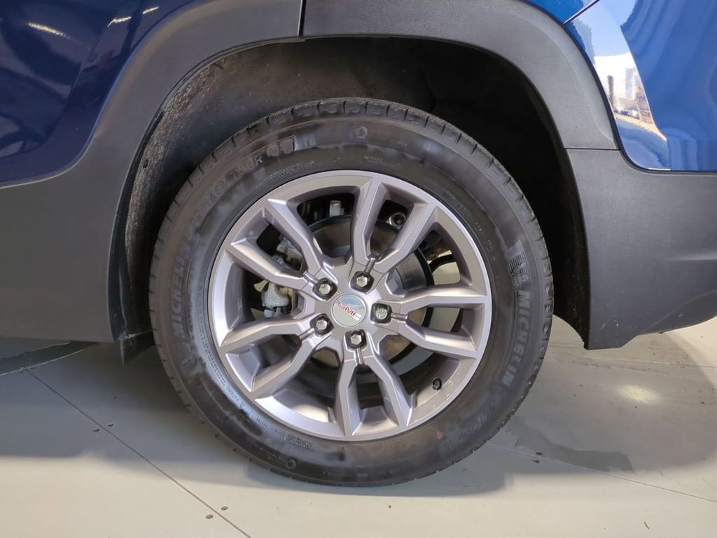 Thumbnail: 2022 GMC Terrain - 16