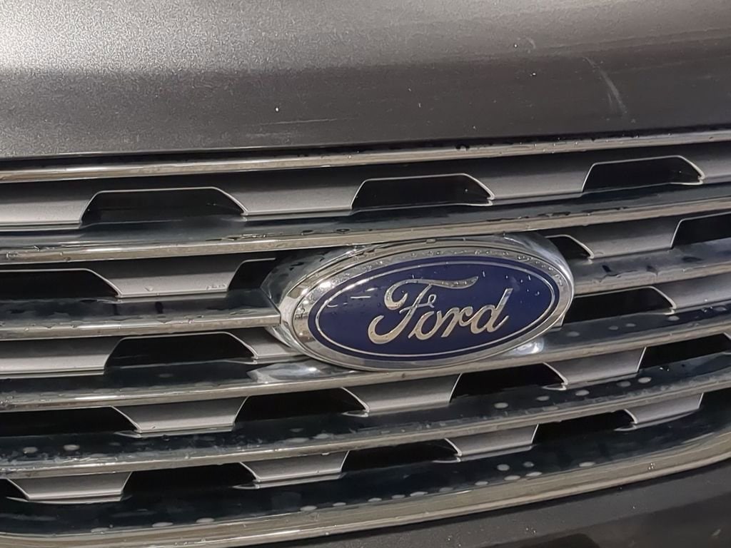 Thumbnail: 2020 Ford Edge - 23