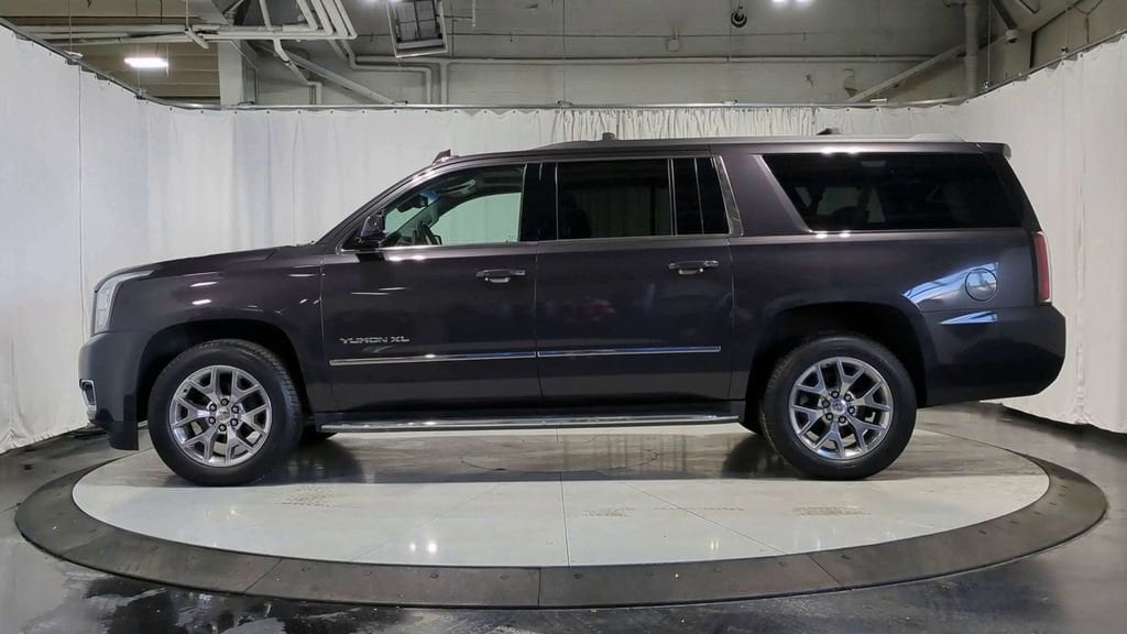 Thumbnail: 2016 GMC Yukon XL - 6