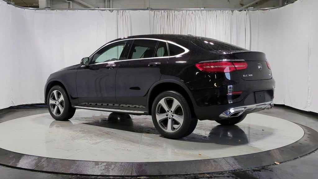 Thumbnail: 2017 Mercedes-Benz GLC - 7