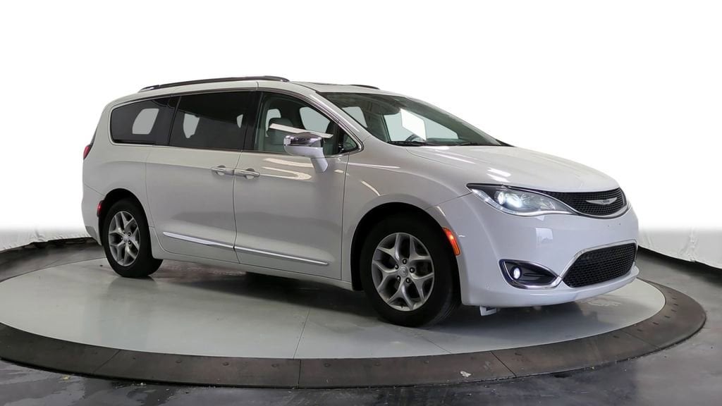 2020 Chrysler Pacifica Limited 2