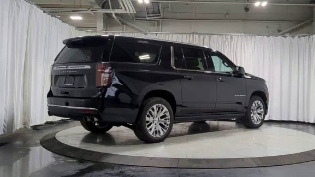 Thumbnail: 2021 Chevrolet Suburban - 10