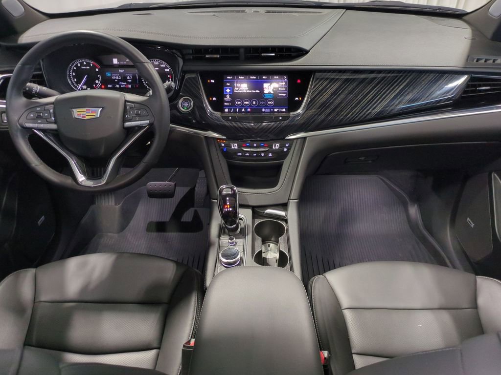 Thumbnail: 2025 Cadillac XT6 - 15