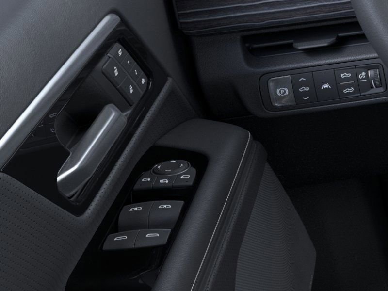 Thumbnail: 2025 GMC Sierra EV - 22