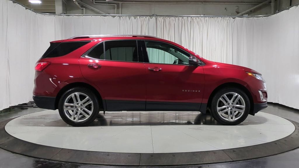 Thumbnail: 2019 Chevrolet Equinox - 11