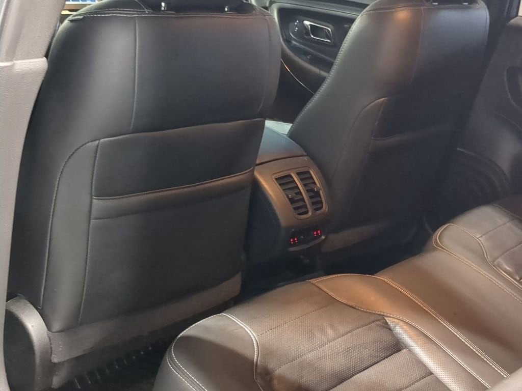 Thumbnail: 2018 Ford Taurus - 26