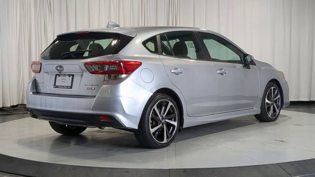 Thumbnail: 2022 Subaru Impreza - 9