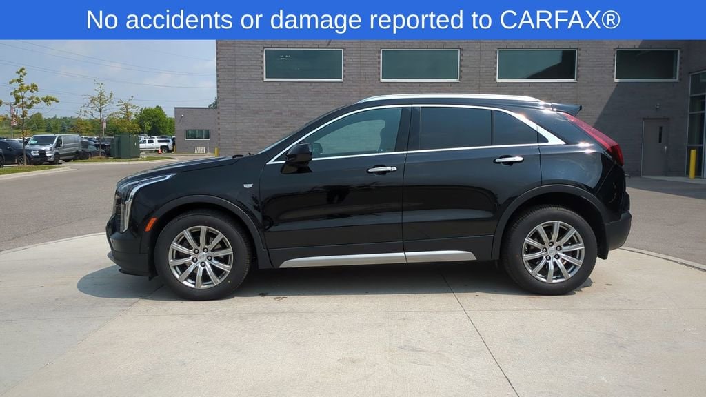 Thumbnail: 2019 Cadillac XT4 - 2