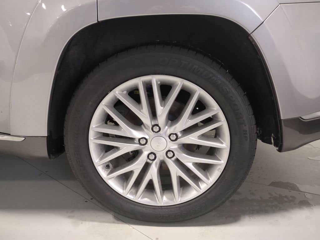 Thumbnail: 2018 Jeep Grand Cherokee - 14