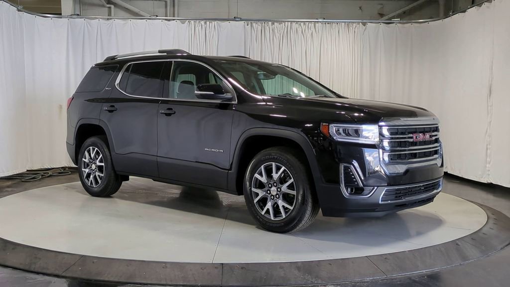 2023 Gmc Acadia SLT photo 2