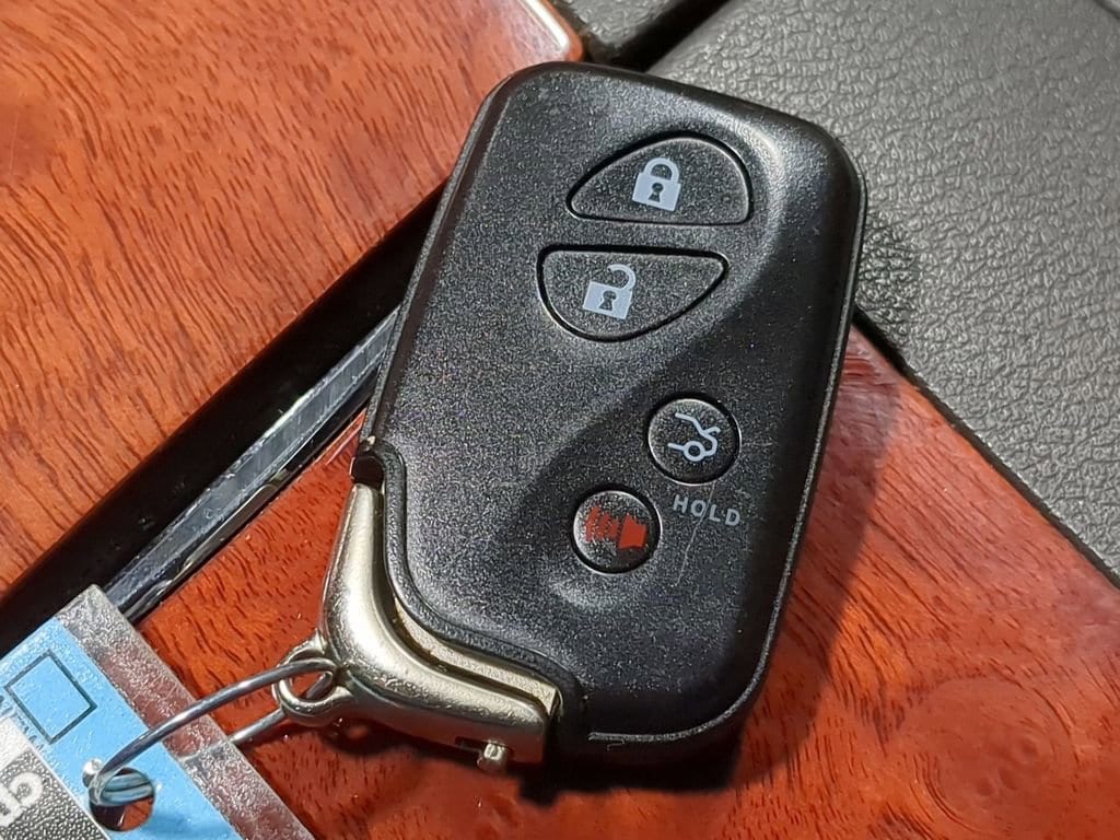 Thumbnail: 2011 Lexus ES - 39