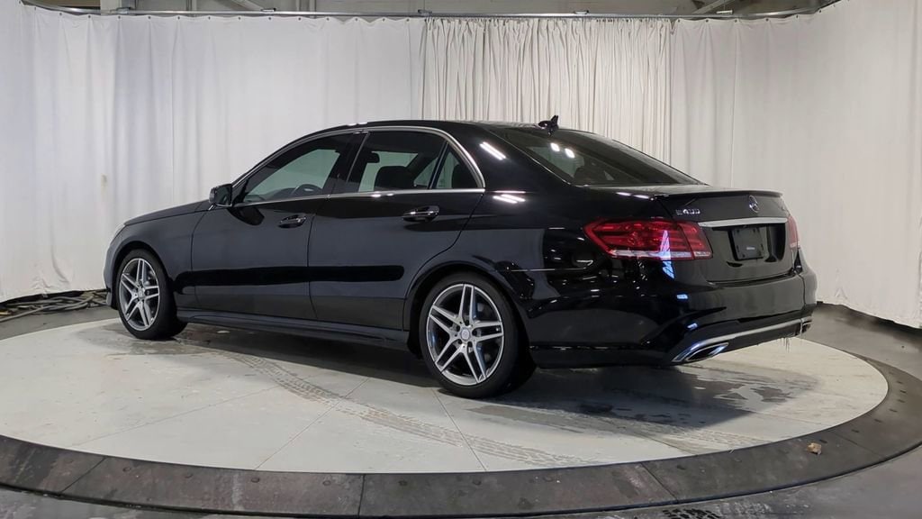 Thumbnail: 2016 Mercedes-Benz E-Class - 6