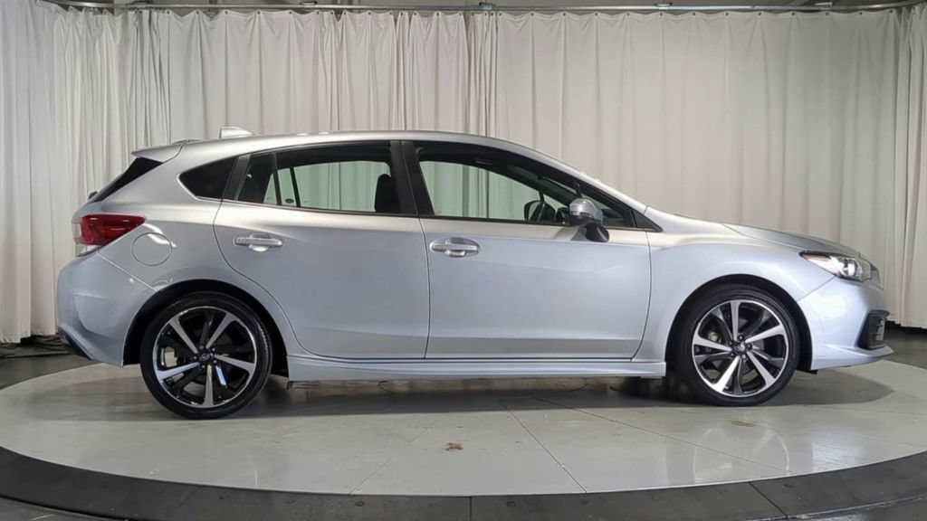 Thumbnail: 2022 Subaru Impreza - 10