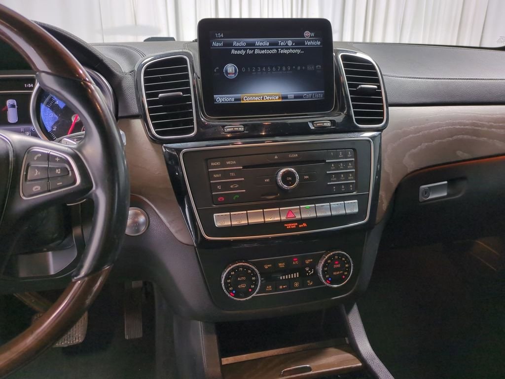 Thumbnail: 2017 Mercedes-Benz GLS - 29