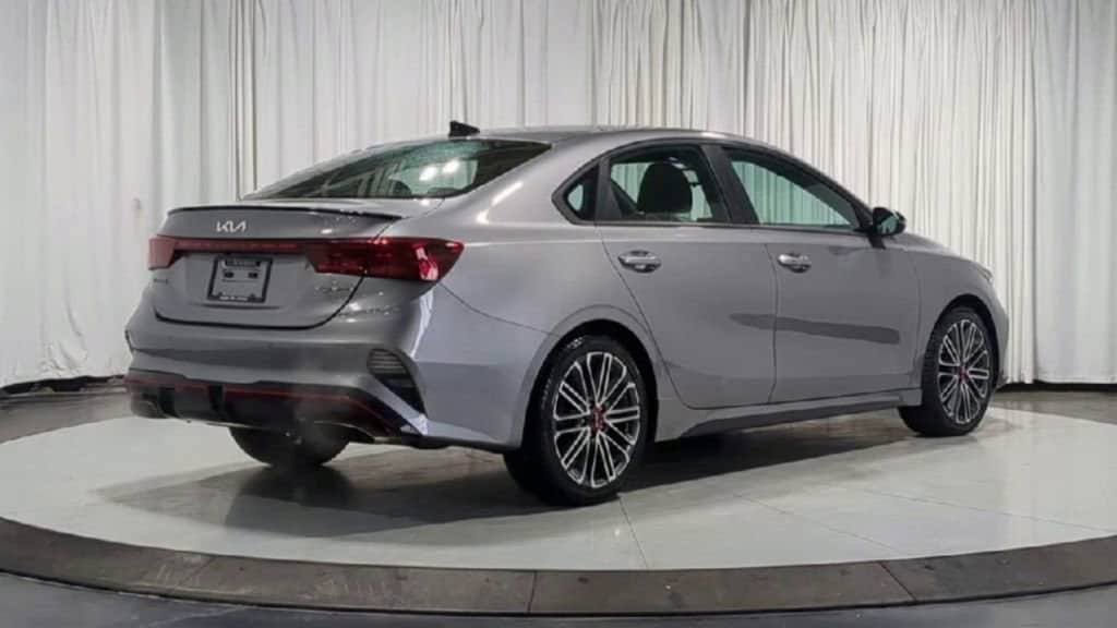 Thumbnail: 2023 Kia Forte - 10