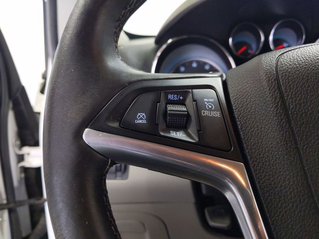 Thumbnail: 2015 Buick Encore - 27