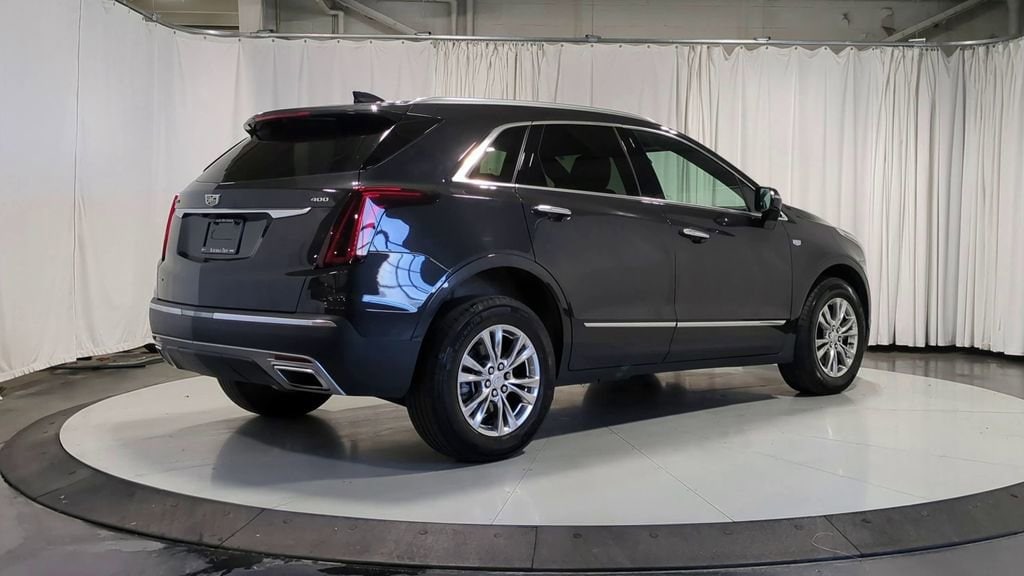 Thumbnail: 2020 Cadillac XT5 - 10