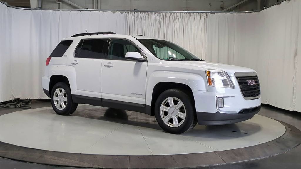 Thumbnail: 2016 GMC Terrain - 3