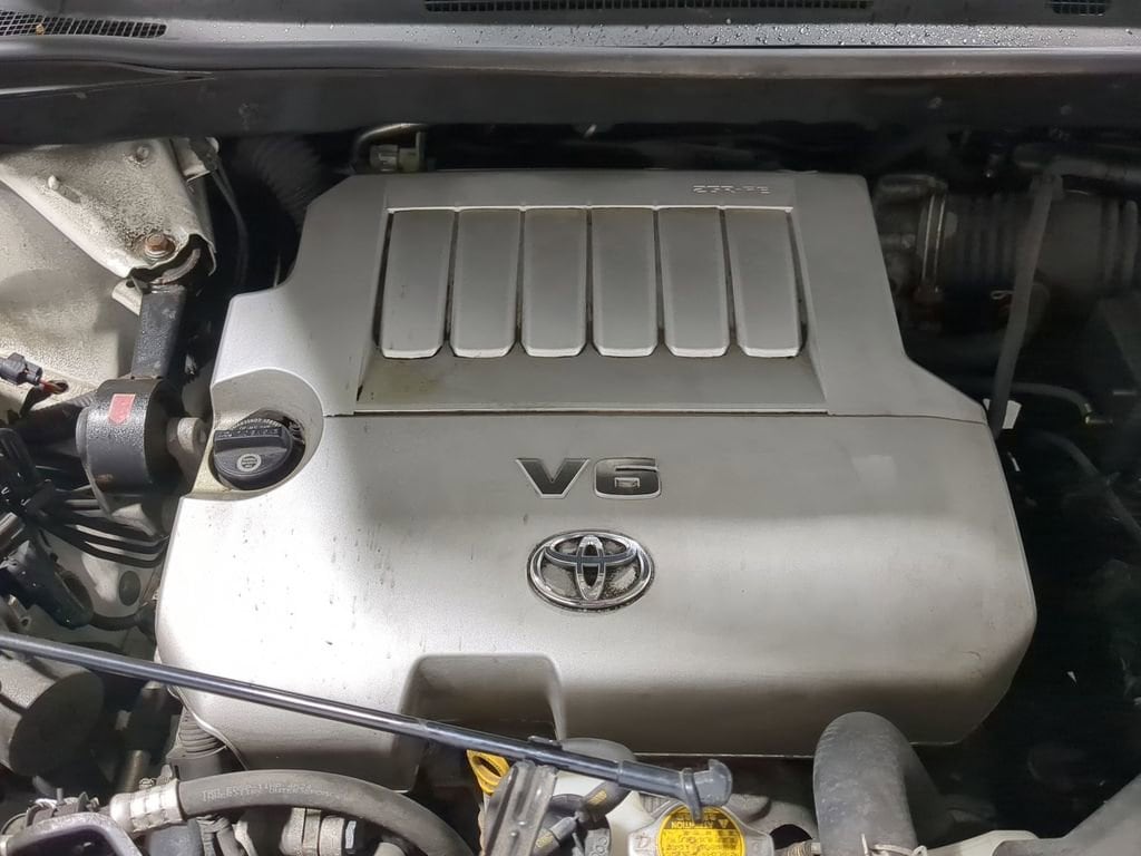 Thumbnail: 2010 Toyota Highlander - 25