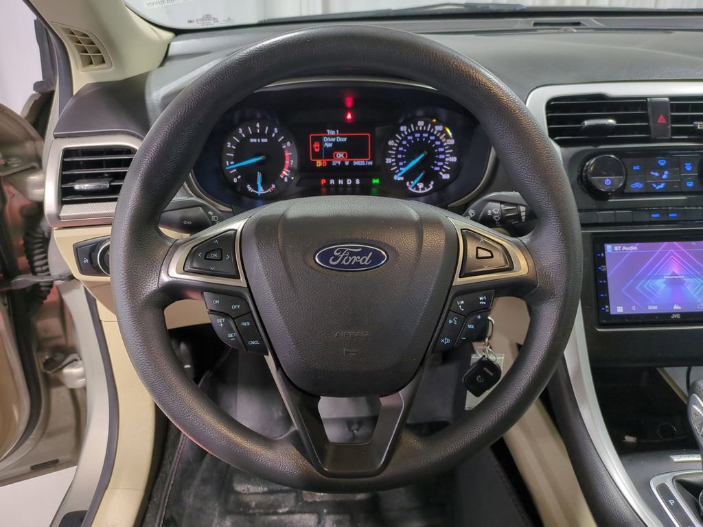 Thumbnail: 2015 Ford Fusion - 26