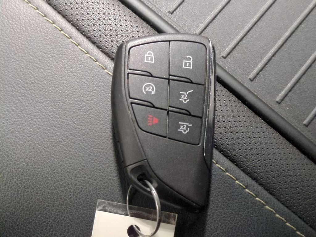 Thumbnail: 2023 GMC Yukon - 34