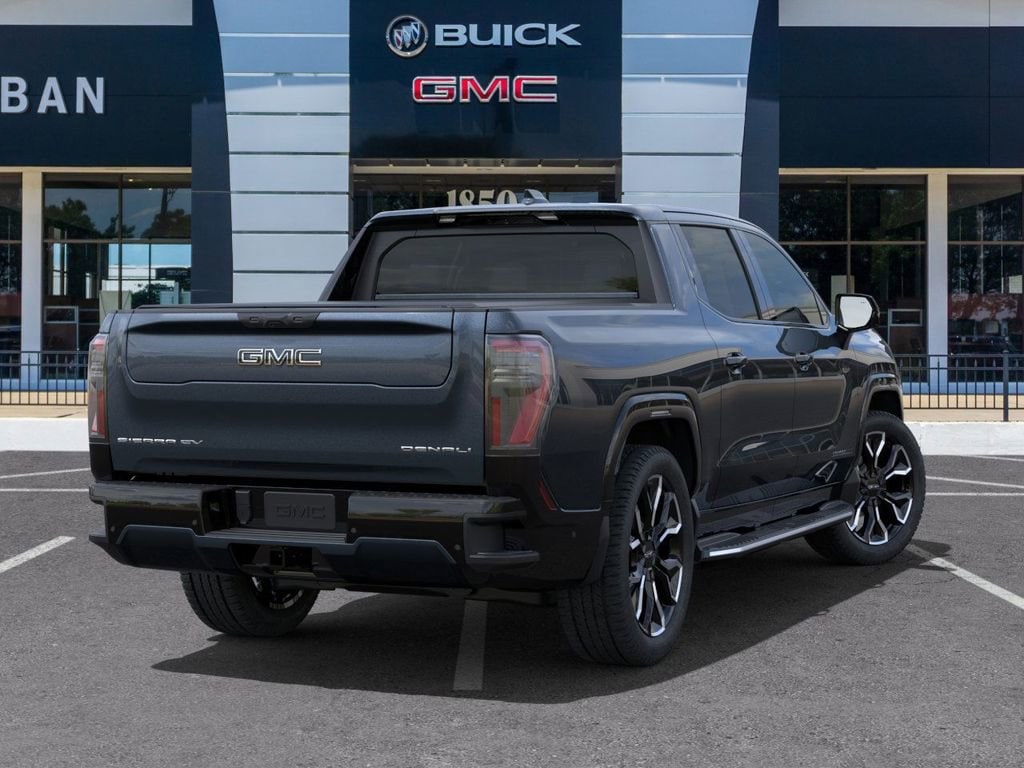2025 GMC Sierra EV Denali 4