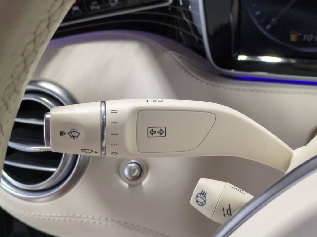Thumbnail: 2016 Mercedes-Benz S-Class - 27