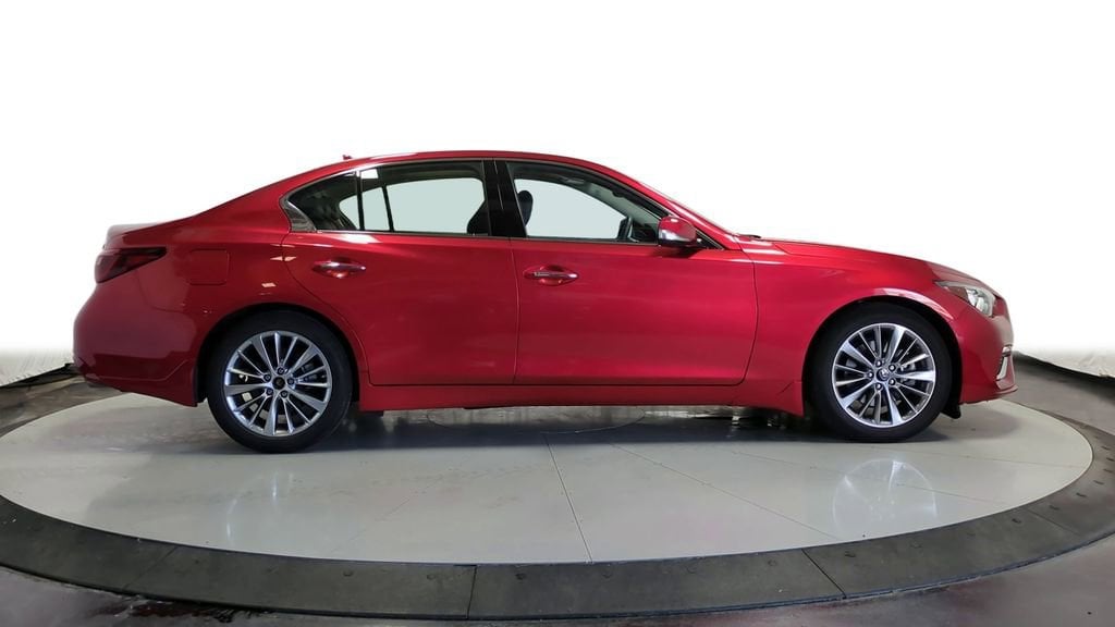 Thumbnail: 2023 INFINITI Q50 - 11