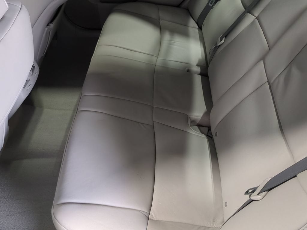 Thumbnail: 2011 Toyota Avalon - 26