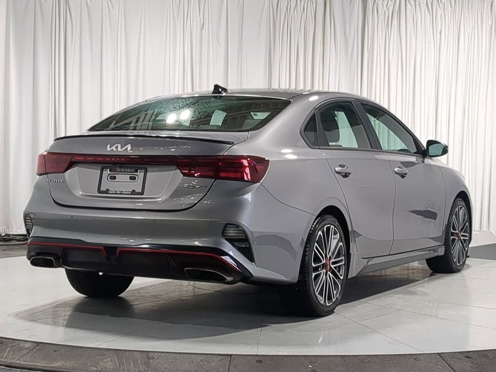 Thumbnail: 2023 Kia Forte - 17